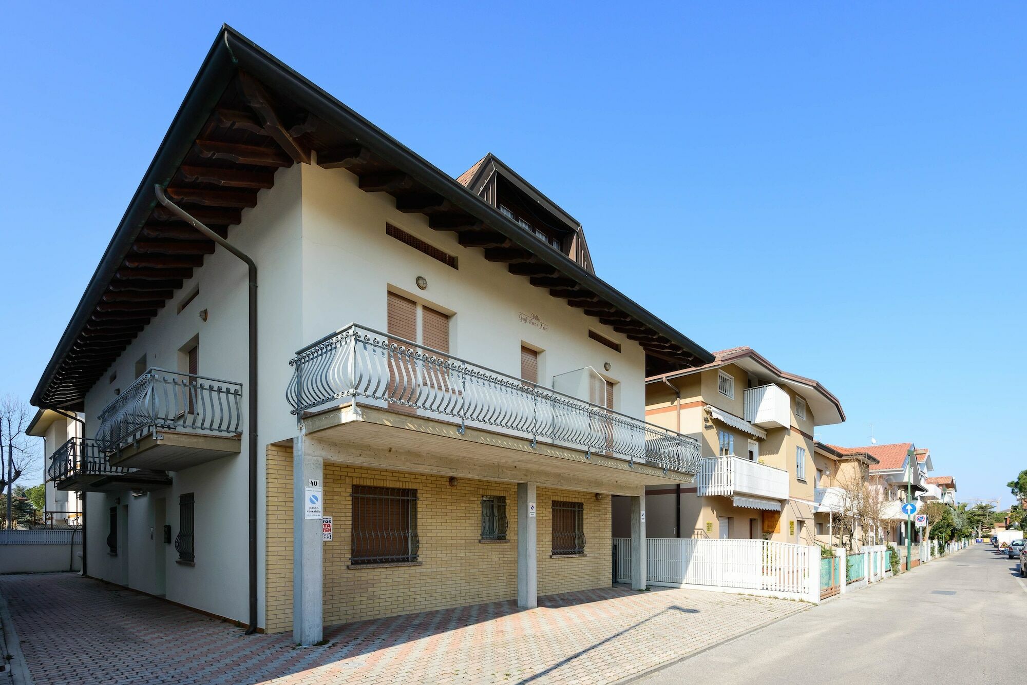 Casa Guglielmo E Anna Villa Линяно Сабиадоро Екстериор снимка